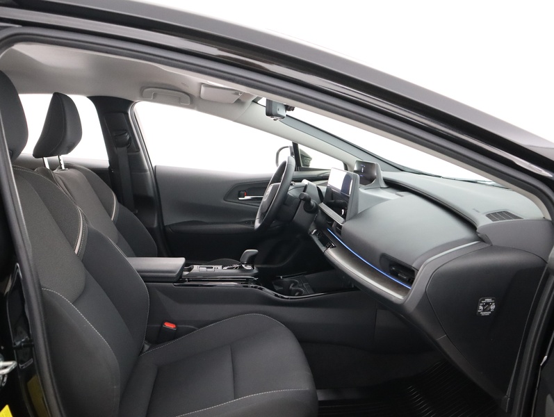 Toyota Prius Plug-in vaihtoauto