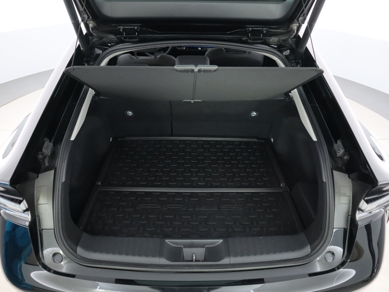 Toyota Prius Plug-in vaihtoauto