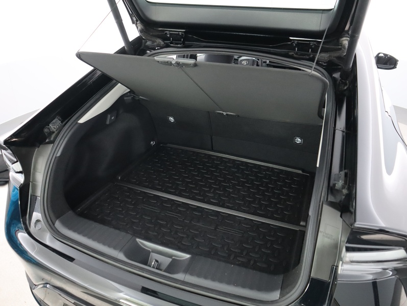 Toyota Prius Plug-in vaihtoauto