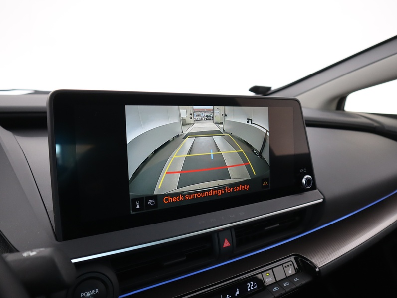 Toyota Prius Plug-in vaihtoauto