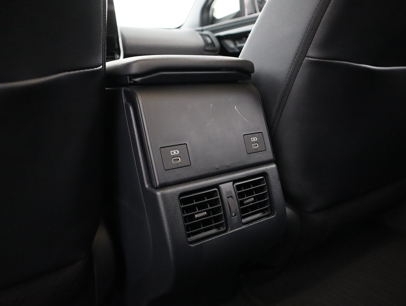 Toyota bZ4X vaihtoauto