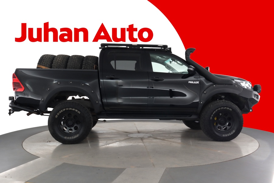 Toyota Hilux vaihtoauto