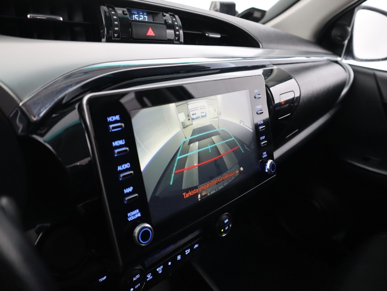 Toyota Hilux vaihtoauto