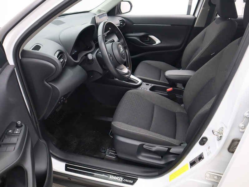 Toyota Yaris Cross vaihtoauto