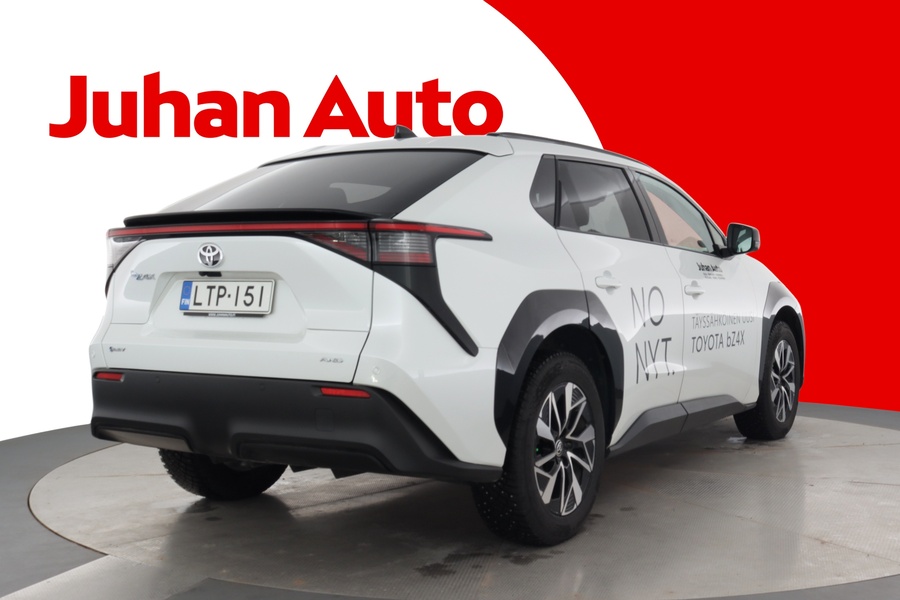 Toyota bZ4X vaihtoauto