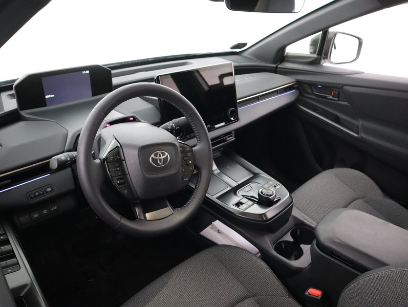 Toyota bZ4X vaihtoauto