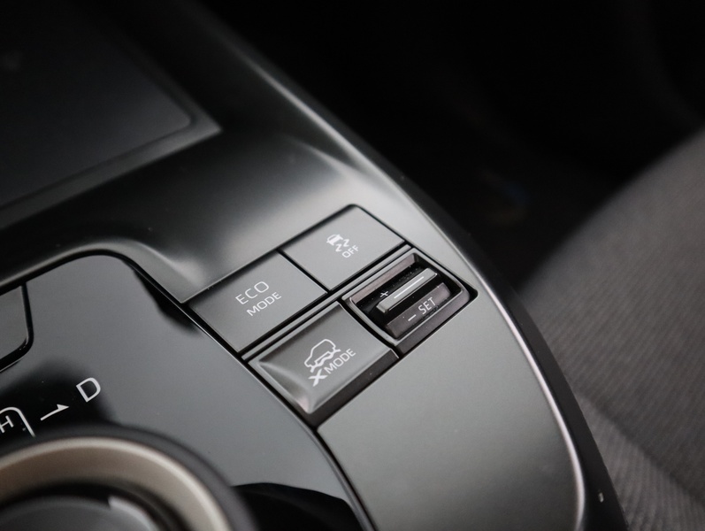 Toyota bZ4X vaihtoauto