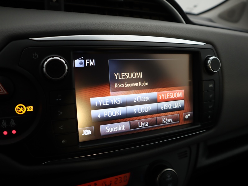 Toyota Yaris vaihtoauto