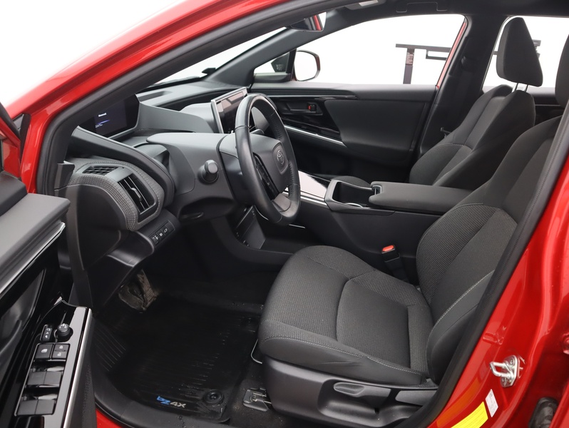 Toyota bZ4X vaihtoauto