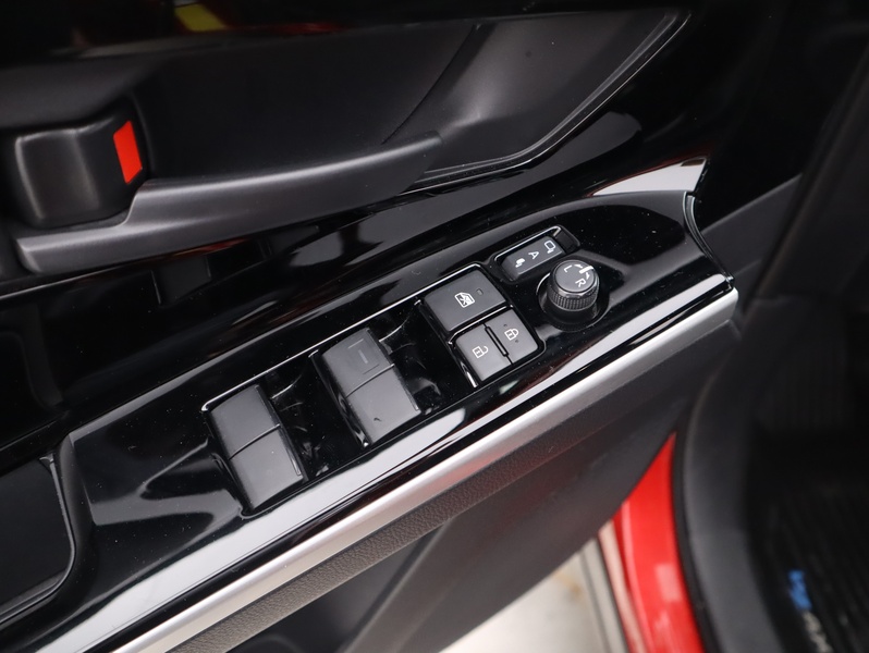 Toyota bZ4X vaihtoauto