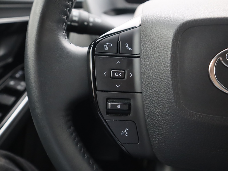 Toyota bZ4X vaihtoauto