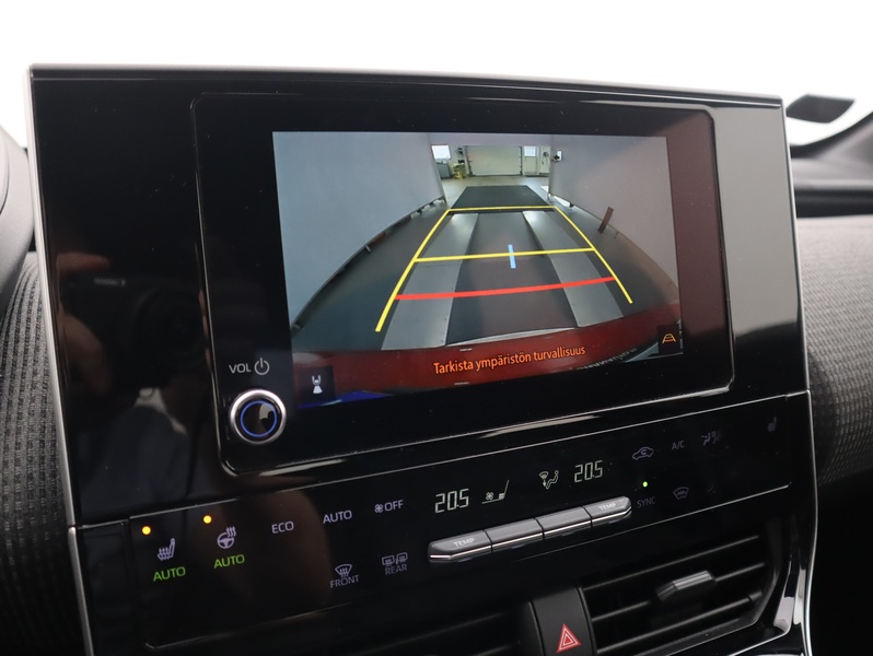 Toyota bZ4X vaihtoauto