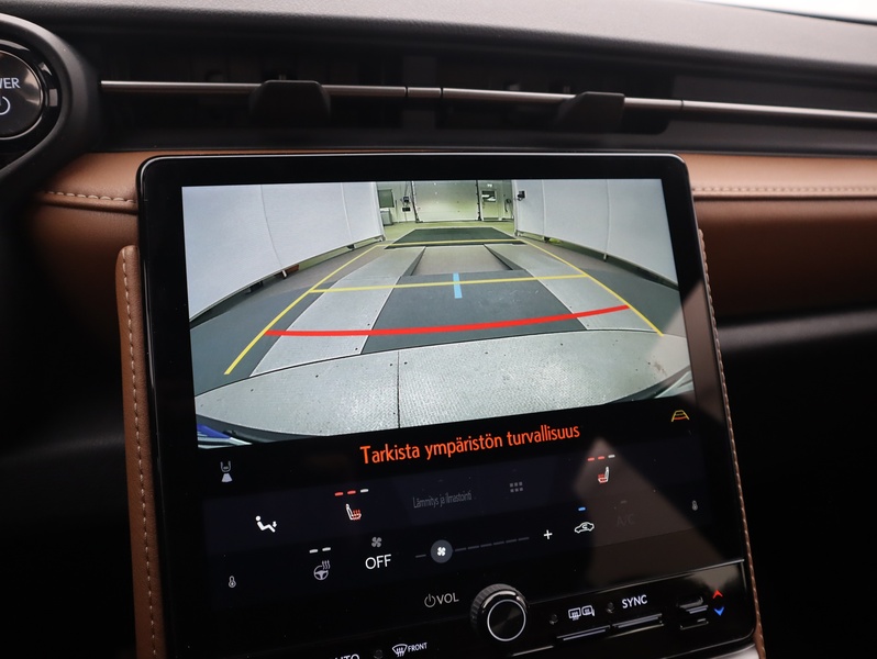 Lexus LBX vaihtoauto