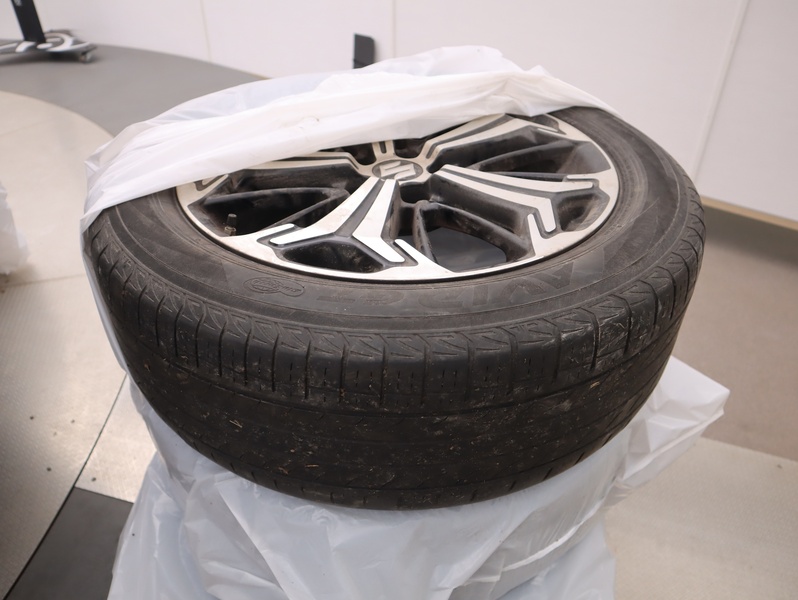 Suzuki Across vaihtoauto