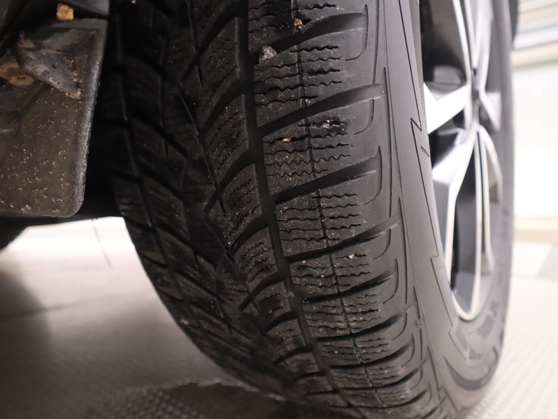 Suzuki Across vaihtoauto