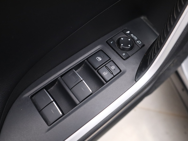 Suzuki Across vaihtoauto