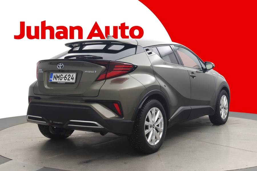 Toyota C-HR vaihtoauto