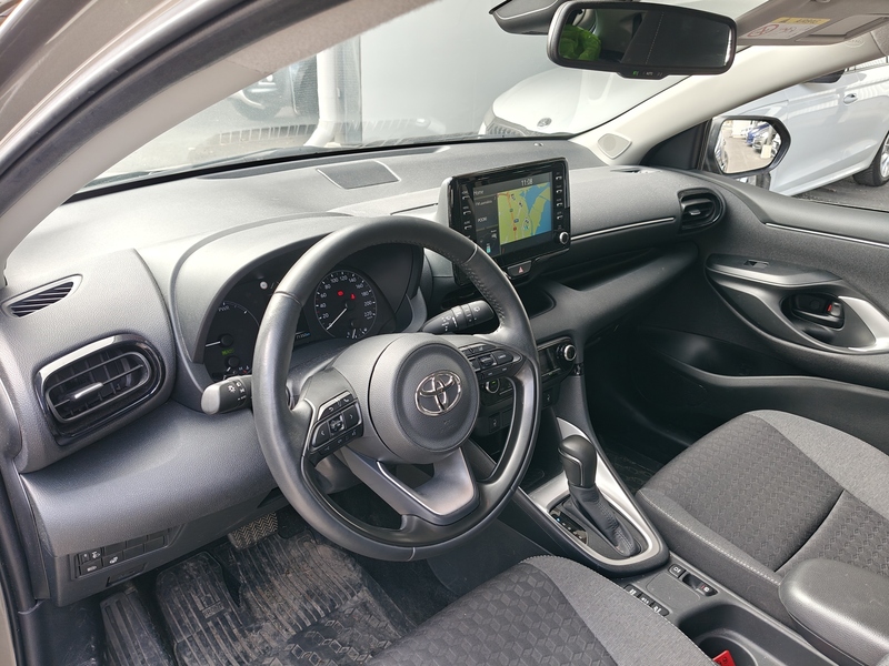 Toyota Yaris vaihtoauto