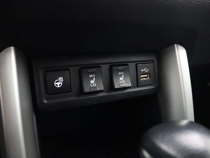 Toyota Corolla Cross vaihtoauto