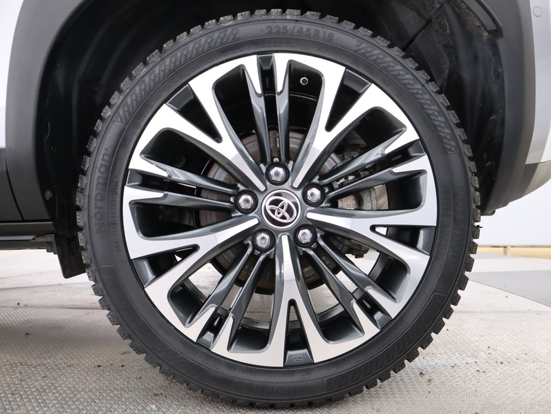 Toyota Yaris Cross vaihtoauto