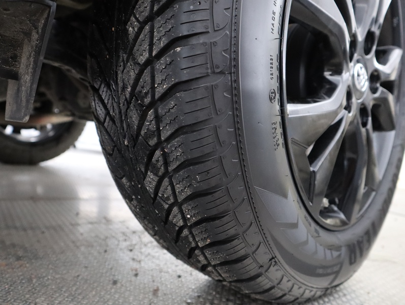 Toyota Yaris Cross vaihtoauto