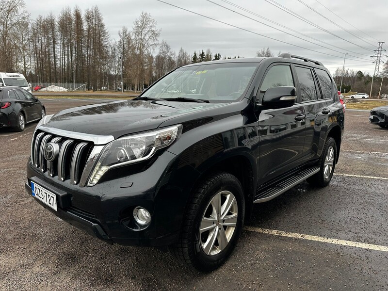 Toyota Land Cruiser vaihtoauto