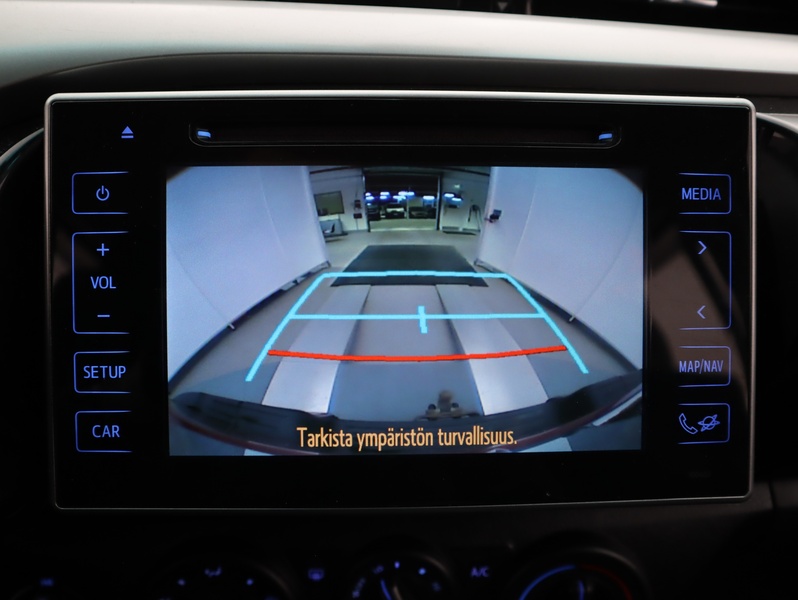 Toyota Hilux vaihtoauto