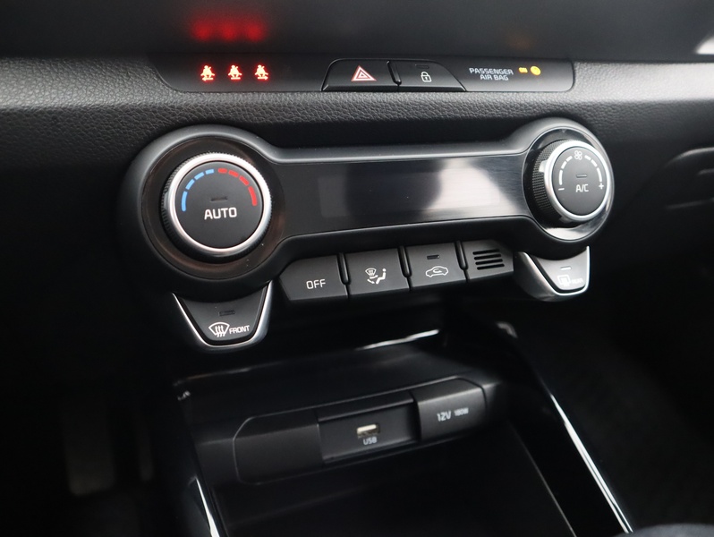 Kia Stonic vaihtoauto