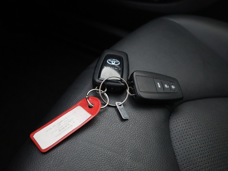 Toyota Camry vaihtoauto