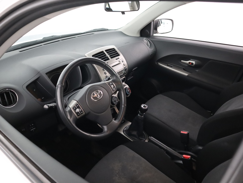 Toyota Urban Cruiser vaihtoauto