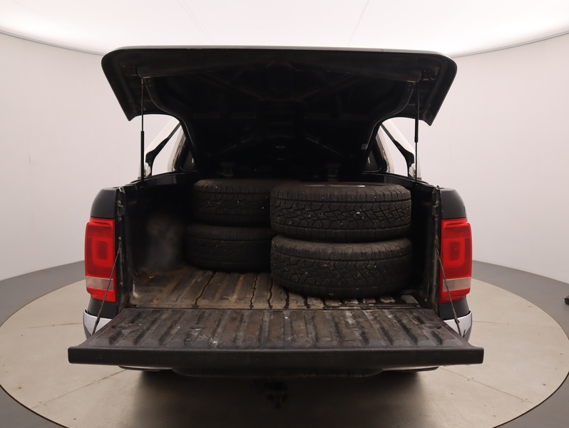 Volkswagen Amarok vaihtoauto