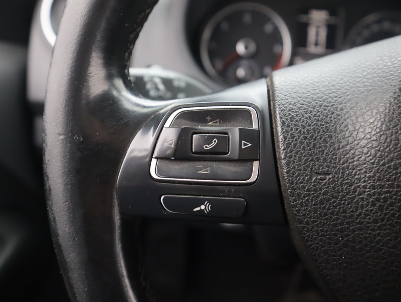 Volkswagen Amarok vaihtoauto