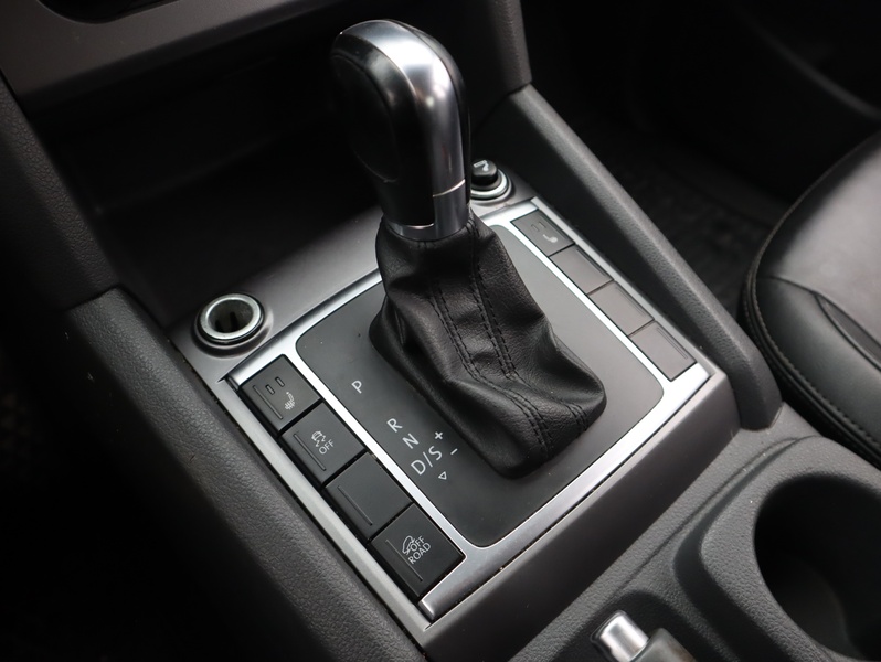 Volkswagen Amarok vaihtoauto