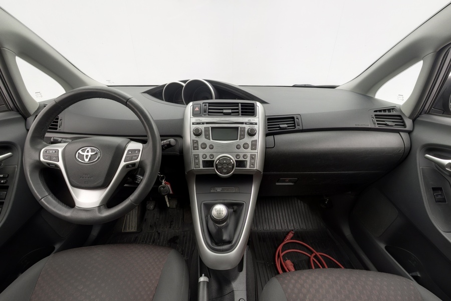 Toyota Verso vaihtoauto