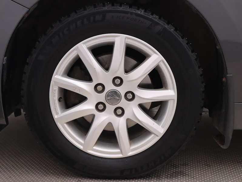 Toyota Verso vaihtoauto