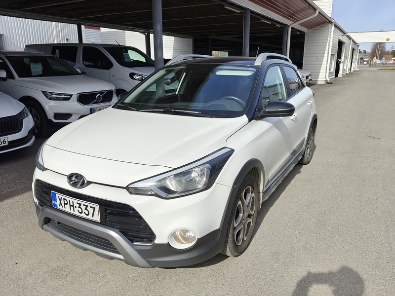 Hyundai i20 Active Cross vaihtoauto