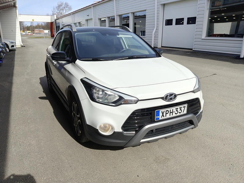 Hyundai i20 Active Cross vaihtoauto