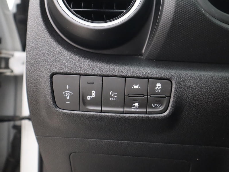 Hyundai Kona vaihtoauto