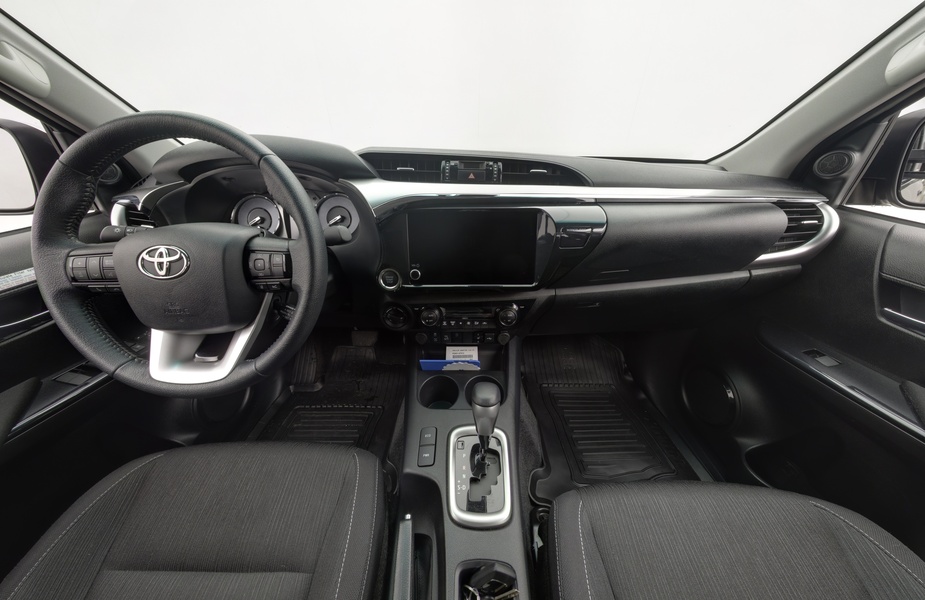 Toyota Hilux vaihtoauto