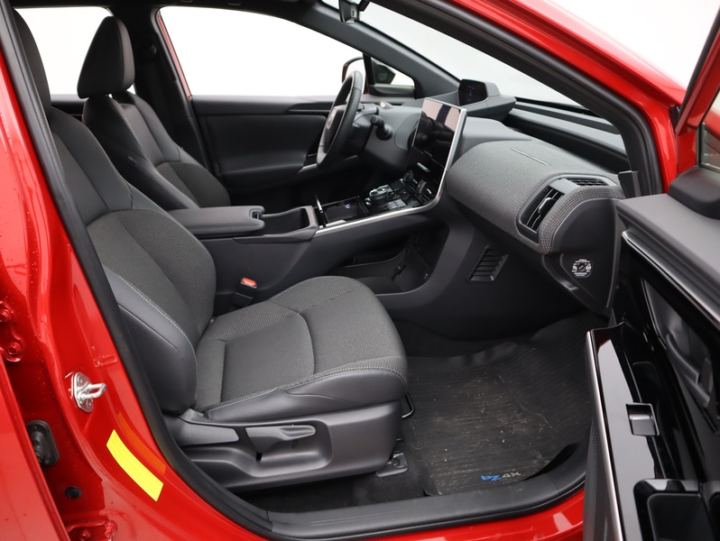 Toyota bZ4X vaihtoauto