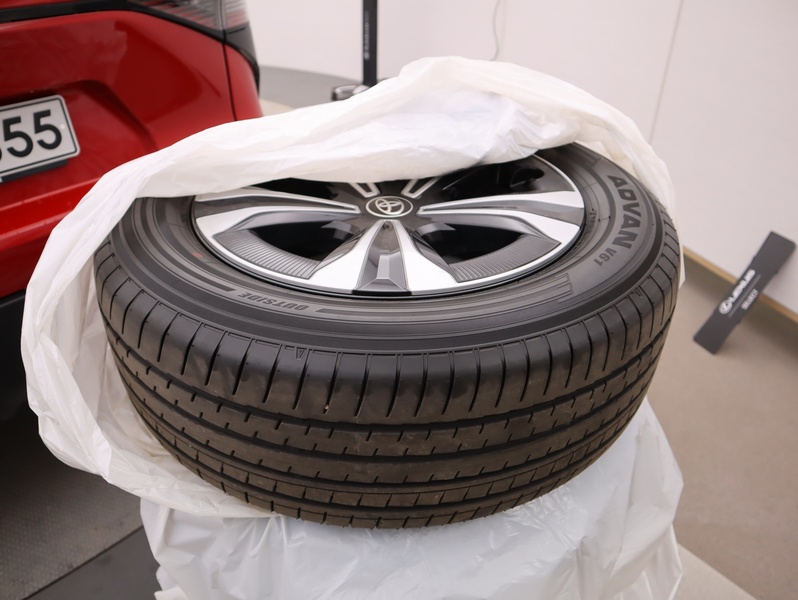 Toyota bZ4X vaihtoauto