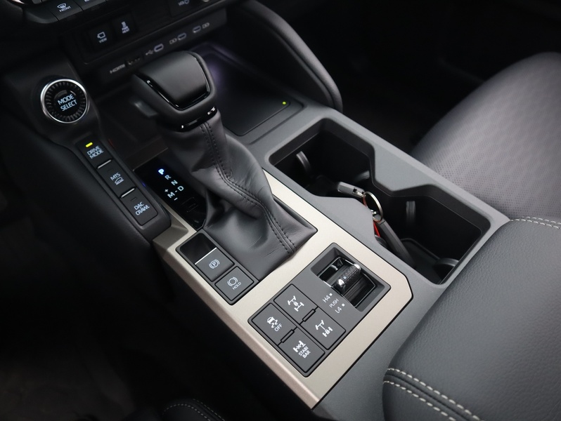 Toyota Land Cruiser vaihtoauto