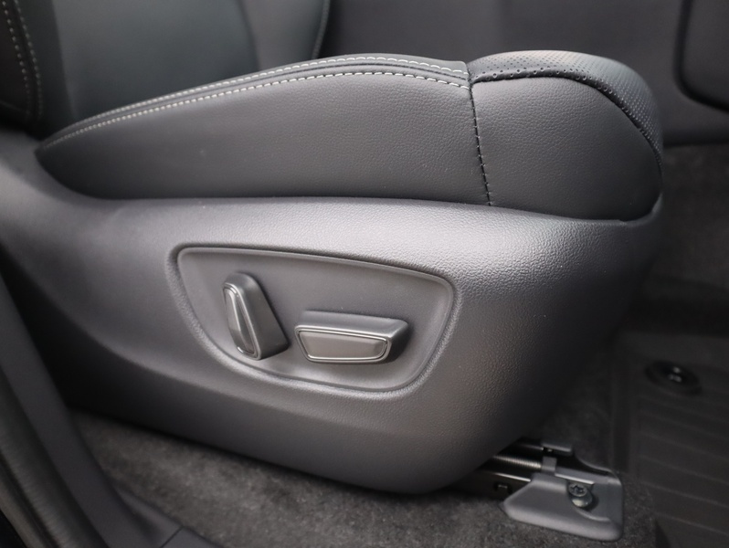 Toyota Land Cruiser vaihtoauto