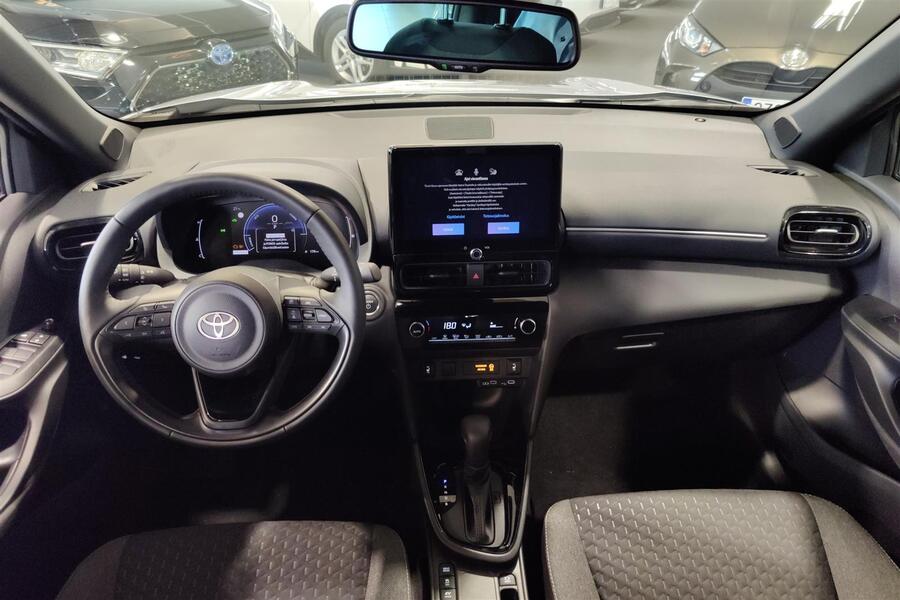 Toyota Yaris Cross vaihtoauto