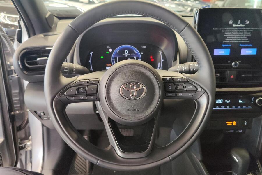 Toyota Yaris Cross vaihtoauto