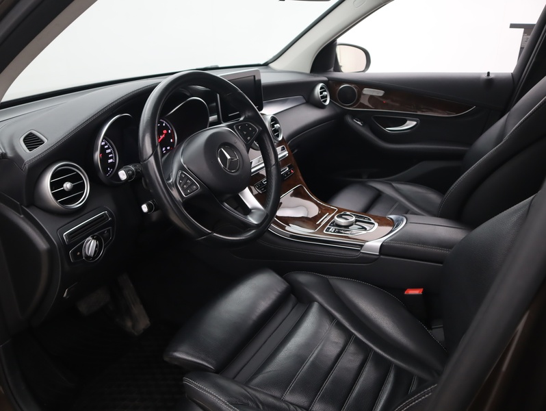 Mercedes-Benz GLC vaihtoauto