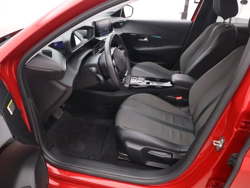 Peugeot e-208 vaihtoauto