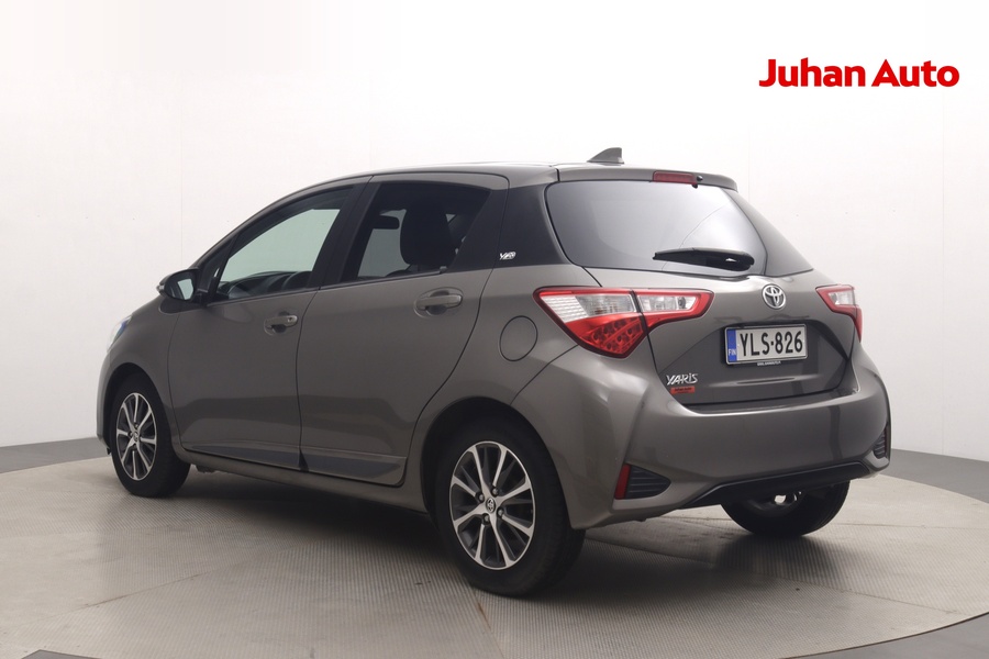 Toyota Yaris vaihtoauto