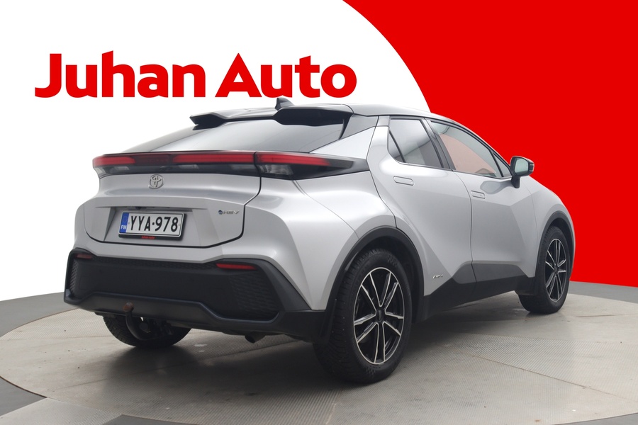 Toyota C-HR vaihtoauto