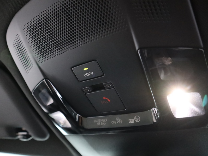 Lexus LBX vaihtoauto